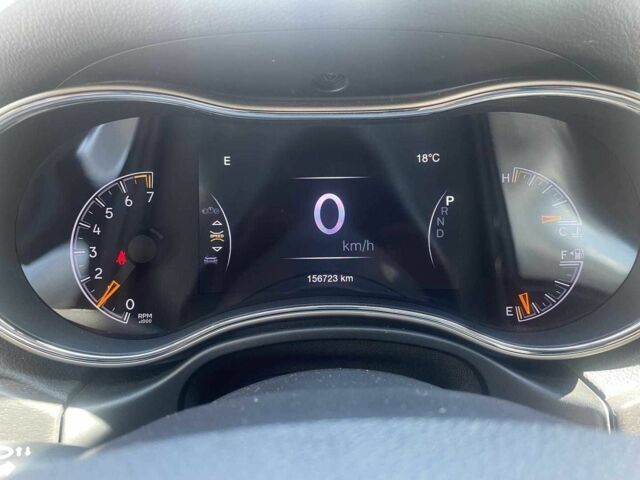 Джип Гранд Чероки 2016 в Николаеве на Automoto.ua Черный Джип Гранд Чероки, объемом двигателя 3.6 л и пробегом 159 тыс. км за 19600 $, фото 14 на Automoto.ua