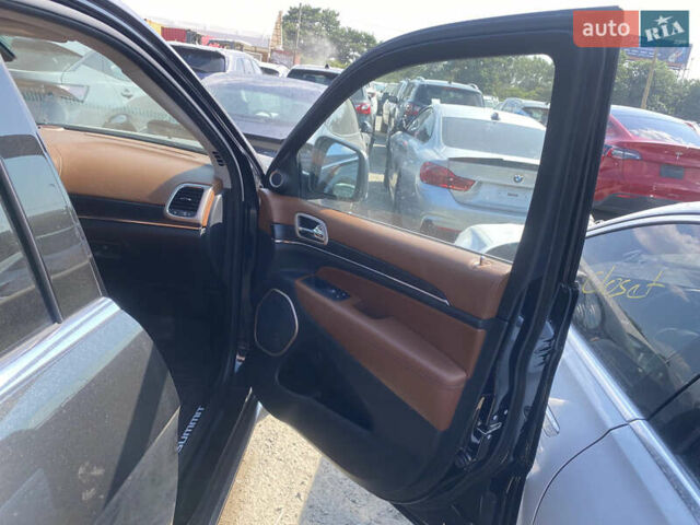 Чорний Джип Grand Cherokee, об'ємом двигуна 2.99 л та пробігом 166 тис. км за 18700 $, фото 4 на Automoto.ua