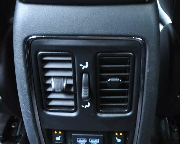 Черный Джип Гранд Чероки, объемом двигателя 2.97 л и пробегом 85 тыс. км за 28200 $, фото 20 на Automoto.ua