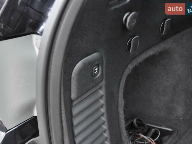 Черный Джип Гранд Чероки, объемом двигателя 2.97 л и пробегом 85 тыс. км за 28200 $, фото 7 на Automoto.ua