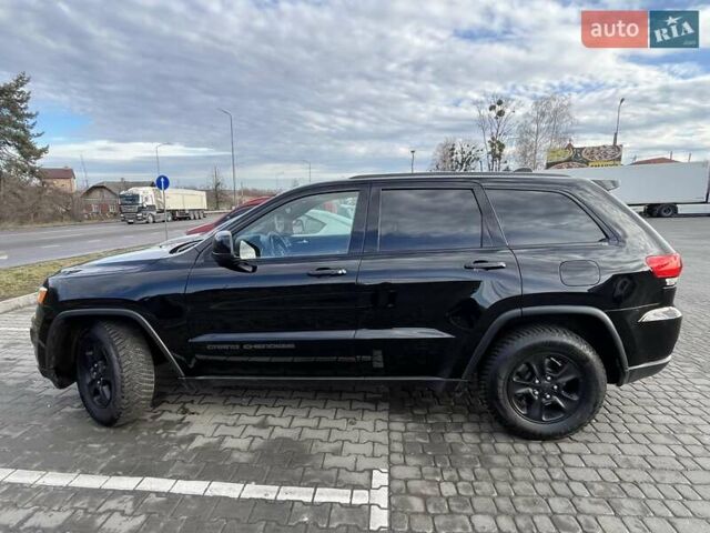 Черный Джип Гранд Чероки, объемом двигателя 3.6 л и пробегом 153 тыс. км за 15300 $, фото 2 на Automoto.ua