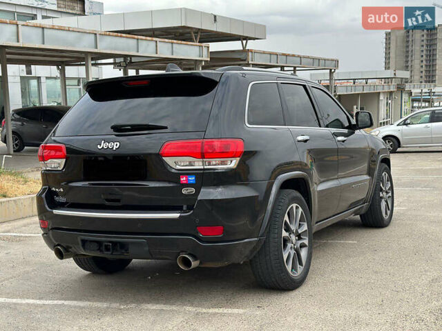 Чорний Джип Grand Cherokee, об'ємом двигуна 5.65 л та пробігом 250 тис. км за 19000 $, фото 2 на Automoto.ua