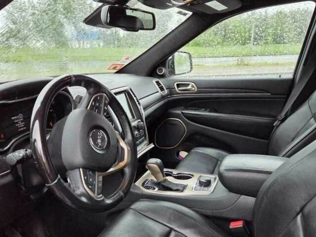 Джип Гранд Чероки 2016 в Киеве на Automoto.ua Черный Джип Гранд Чероки, объемом двигателя 3 л и пробегом 123 тыс. км за 22903 $, фото 4 на Automoto.ua
