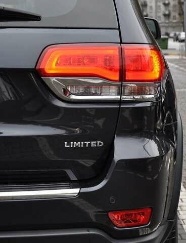 Черный Джип Гранд Чероки, объемом двигателя 2.97 л и пробегом 85 тыс. км за 28200 $, фото 8 на Automoto.ua