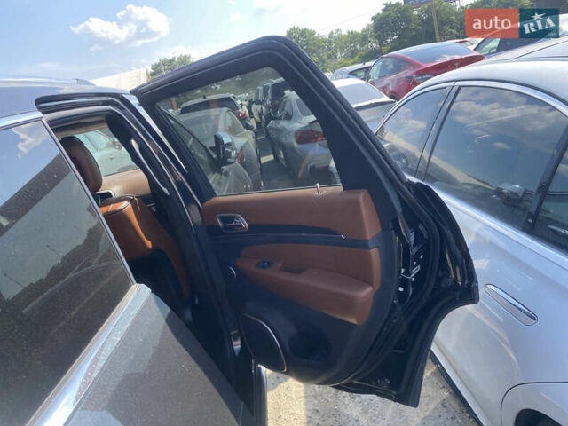 Чорний Джип Grand Cherokee, об'ємом двигуна 2.99 л та пробігом 166 тис. км за 18700 $, фото 7 на Automoto.ua