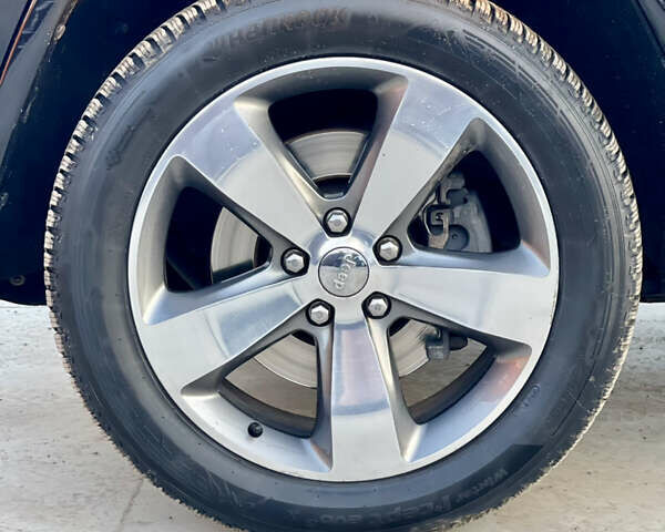 Черный Джип Гранд Чероки, объемом двигателя 2.99 л и пробегом 235 тыс. км за 23999 $, фото 33 на Automoto.ua