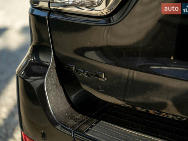 Джип Гранд Чероки 2016 в Черновцах на Automoto.ua Черный Джип Гранд Чероки, объемом двигателя 2.99 л и пробегом 89 тыс. км за 33500 $, фото 6 на Automoto.ua