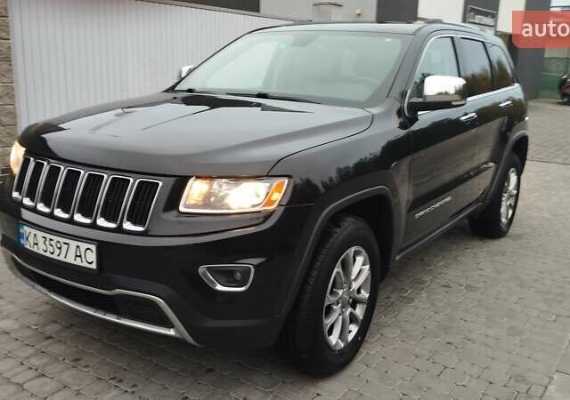 Джип Гранд Чероки 2016 в Киеве на Automoto.ua Черный Джип Гранд Чероки, объемом двигателя 3.6 л и пробегом 121 тыс. км за 22500 $, фото 3 на Automoto.ua
