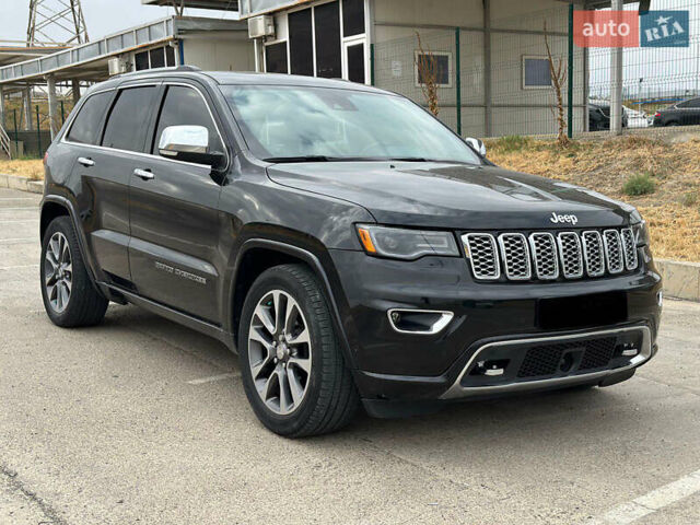 Чорний Джип Grand Cherokee, об'ємом двигуна 5.65 л та пробігом 250 тис. км за 19000 $, фото 1 на Automoto.ua