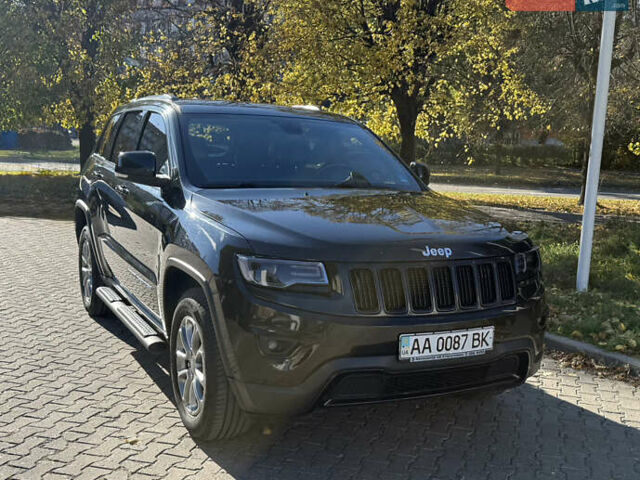 Джип Гранд Чероки 2016 в Киеве на Automoto.ua Черный Джип Гранд Чероки, объемом двигателя 3.6 л и пробегом 139 тыс. км за 23000 $, фото 20 на Automoto.ua