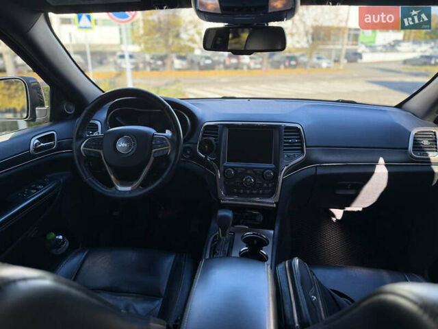 Джип Гранд Чероки 2016 в Киеве на Automoto.ua Черный Джип Гранд Чероки, объемом двигателя 3.6 л и пробегом 139 тыс. км за 23000 $, фото 12 на Automoto.ua