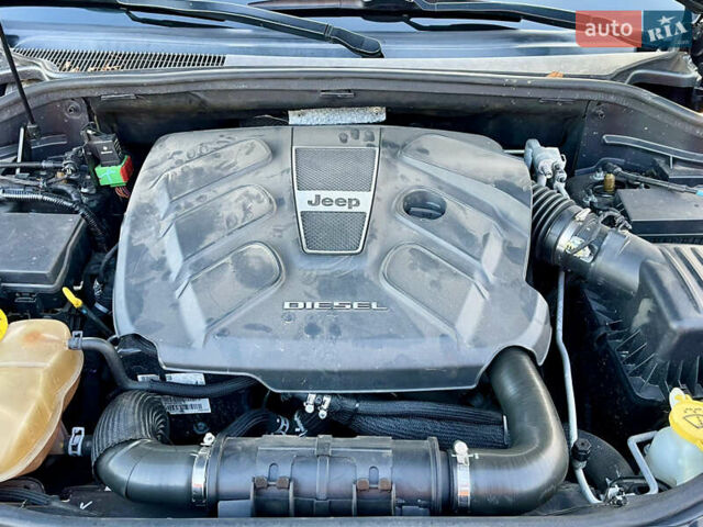 Черный Джип Гранд Чероки, объемом двигателя 2.99 л и пробегом 235 тыс. км за 23999 $, фото 85 на Automoto.ua