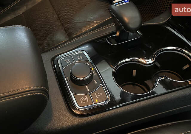 Чорний Джип Grand Cherokee, об'ємом двигуна 2.99 л та пробігом 148 тис. км за 26500 $, фото 27 на Automoto.ua