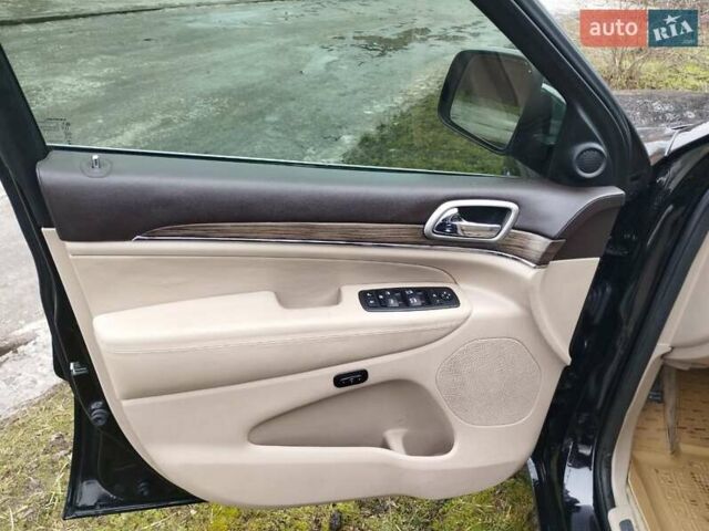 Чорний Джип Grand Cherokee, об'ємом двигуна 3.6 л та пробігом 182 тис. км за 16500 $, фото 13 на Automoto.ua