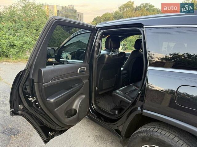 Черный Джип Гранд Чероки, объемом двигателя 3.6 л и пробегом 110 тыс. км за 22700 $, фото 23 на Automoto.ua