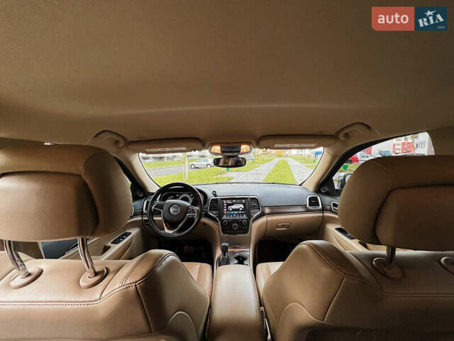 Джип Гранд Чероки 2017 в Виннице на Automoto.ua Черный Джип Гранд Чероки, объемом двигателя 3.6 л и пробегом 128 тыс. км за 34000 $, фото 28 на Automoto.ua