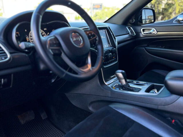 Черный Джип Гранд Чероки, объемом двигателя 3.6 л и пробегом 145 тыс. км за 23200 $, фото 9 на Automoto.ua