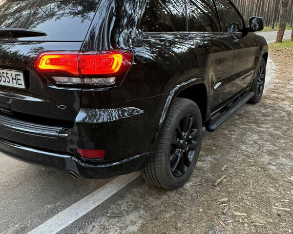 Чорний Джип Grand Cherokee, об'ємом двигуна 3.6 л та пробігом 100 тис. км за 23000 $, фото 3 на Automoto.ua