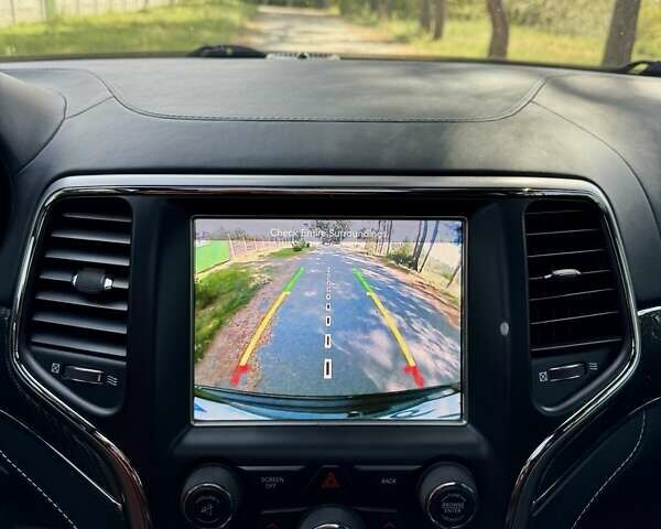 Чорний Джип Grand Cherokee, об'ємом двигуна 6.42 л та пробігом 120 тис. км за 35500 $, фото 43 на Automoto.ua