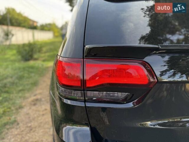 Чорний Джип Grand Cherokee, об'ємом двигуна 6.42 л та пробігом 120 тис. км за 35500 $, фото 18 на Automoto.ua