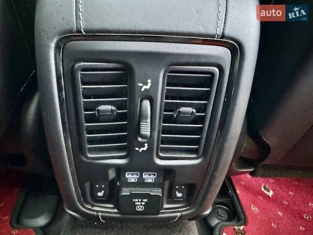 Чорний Джип Grand Cherokee, об'ємом двигуна 6.4 л та пробігом 131 тис. км за 34999 $, фото 53 на Automoto.ua