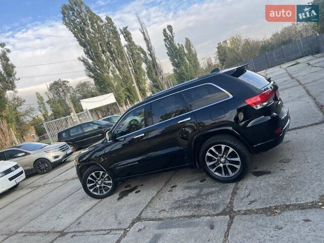 Черный Джип Гранд Чероки, объемом двигателя 3.6 л и пробегом 178 тыс. км за 18000 $, фото 5 на Automoto.ua