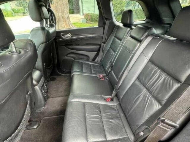 Черный Джип Гранд Чероки, объемом двигателя 3.6 л и пробегом 69 тыс. км за 13000 $, фото 11 на Automoto.ua