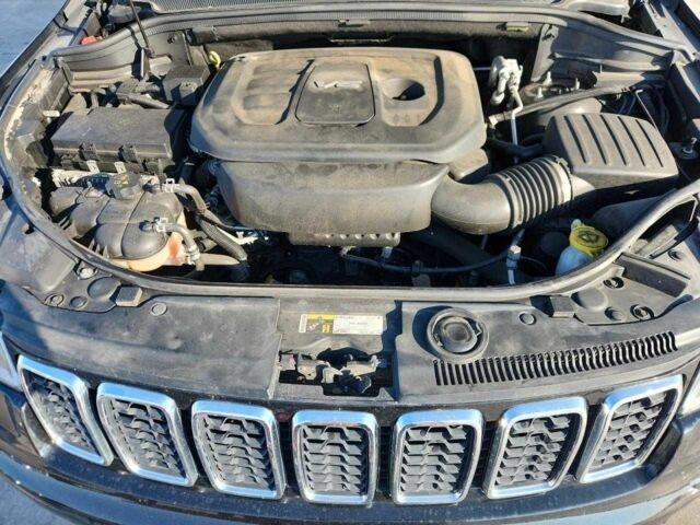 Черный Джип Гранд Чероки, объемом двигателя 3.6 л и пробегом 72 тыс. км за 7000 $, фото 11 на Automoto.ua