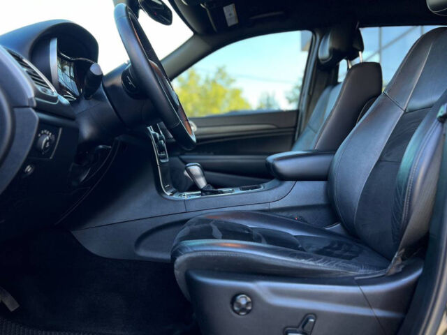 Черный Джип Гранд Чероки, объемом двигателя 3.6 л и пробегом 145 тыс. км за 23200 $, фото 10 на Automoto.ua