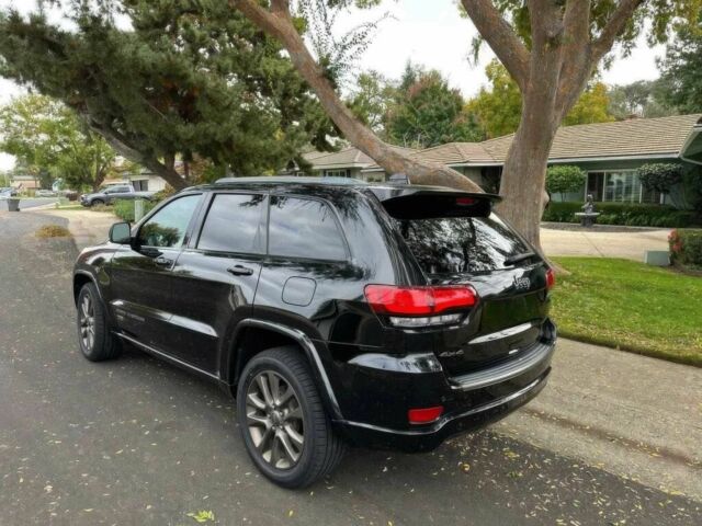 Черный Джип Гранд Чероки, объемом двигателя 3.6 л и пробегом 69 тыс. км за 13000 $, фото 4 на Automoto.ua