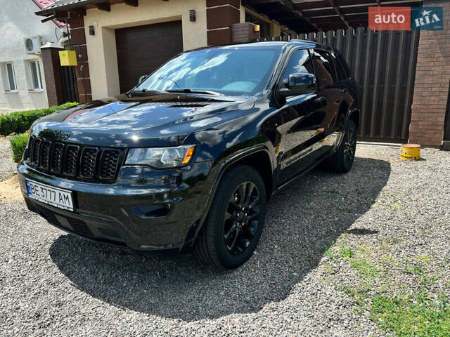 Чорний Джип Grand Cherokee, об'ємом двигуна 3.6 л та пробігом 135 тис. км за 24500 $, фото 2 на Automoto.ua