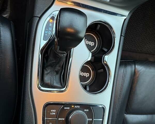 Черный Джип Гранд Чероки, объемом двигателя 3.6 л и пробегом 110 тыс. км за 22700 $, фото 28 на Automoto.ua