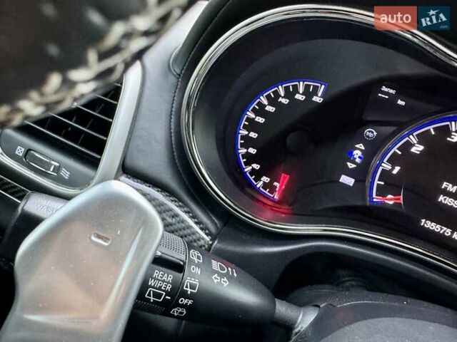 Чорний Джип Grand Cherokee, об'ємом двигуна 6.4 л та пробігом 131 тис. км за 34999 $, фото 37 на Automoto.ua