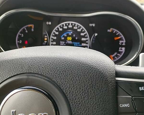 Чорний Джип Grand Cherokee, об'ємом двигуна 2.99 л та пробігом 195 тис. км за 26000 $, фото 14 на Automoto.ua