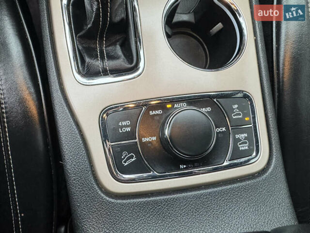 Черный Джип Гранд Чероки, объемом двигателя 2.99 л и пробегом 188 тыс. км за 25750 $, фото 28 на Automoto.ua