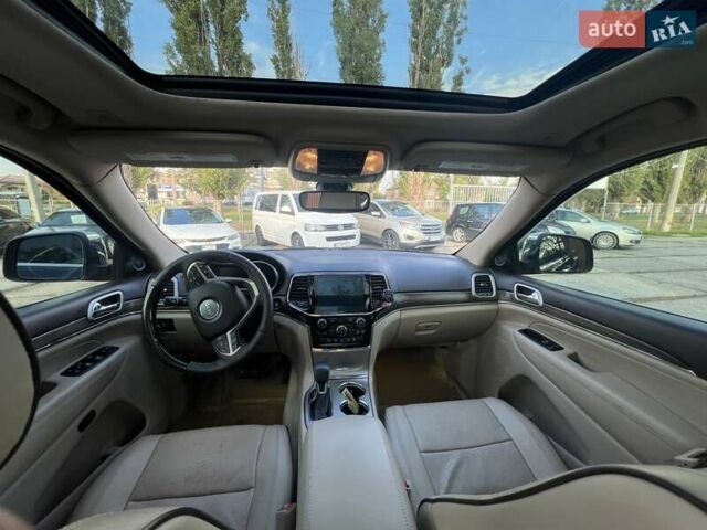 Черный Джип Гранд Чероки, объемом двигателя 3.6 л и пробегом 178 тыс. км за 18000 $, фото 10 на Automoto.ua