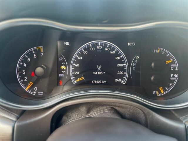 Чорний Джип Grand Cherokee, об'ємом двигуна 3.6 л та пробігом 178 тис. км за 16800 $, фото 15 на Automoto.ua