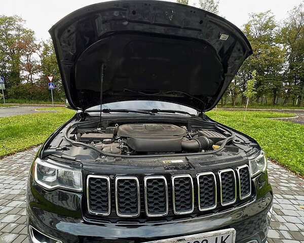 Джип Гранд Чероки 2017 в Виннице на Automoto.ua Черный Джип Гранд Чероки, объемом двигателя 3.6 л и пробегом 128 тыс. км за 34000 $, фото 36 на Automoto.ua