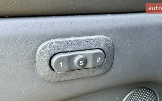 Чорний Джип Grand Cherokee, об'ємом двигуна 6.4 л та пробігом 131 тис. км за 34999 $, фото 27 на Automoto.ua