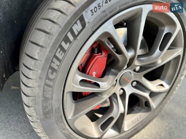 Чорний Джип Grand Cherokee, об'ємом двигуна 6.4 л та пробігом 131 тис. км за 34999 $, фото 20 на Automoto.ua