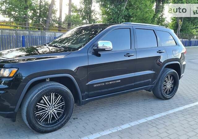 Чорний Джип Grand Cherokee, об'ємом двигуна 5.65 л та пробігом 102 тис. км за 26800 $, фото 11 на Automoto.ua