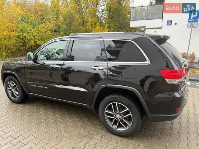 Джип Гранд Чероки 2017 в Виннице на Automoto.ua Черный Джип Гранд Чероки, объемом двигателя 3.6 л и пробегом 126 тыс. км за 27000 $, фото 24 на Automoto.ua