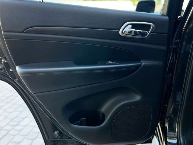 Черный Джип Гранд Чероки, объемом двигателя 3.6 л и пробегом 145 тыс. км за 23200 $, фото 20 на Automoto.ua