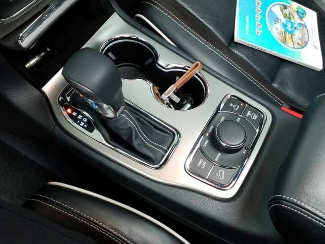 Черный Джип Гранд Чероки, объемом двигателя 0 л и пробегом 117 тыс. км за 14000 $, фото 11 на Automoto.ua