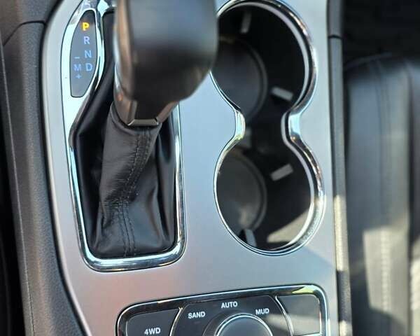 Черный Джип Гранд Чероки, объемом двигателя 3.6 л и пробегом 108 тыс. км за 23000 $, фото 32 на Automoto.ua