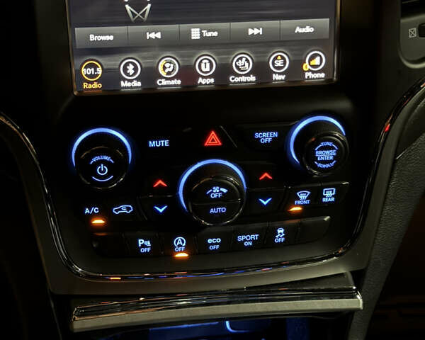 Чорний Джип Grand Cherokee, об'ємом двигуна 3.6 л та пробігом 148 тис. км за 27300 $, фото 2 на Automoto.ua