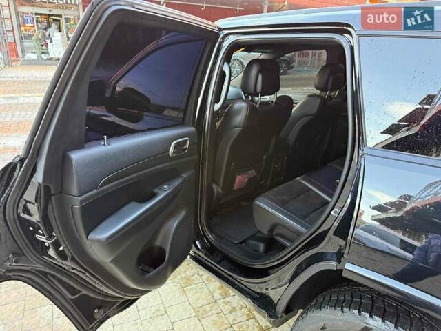 Черный Джип Гранд Чероки, объемом двигателя 3.6 л и пробегом 61 тыс. км за 25900 $, фото 31 на Automoto.ua