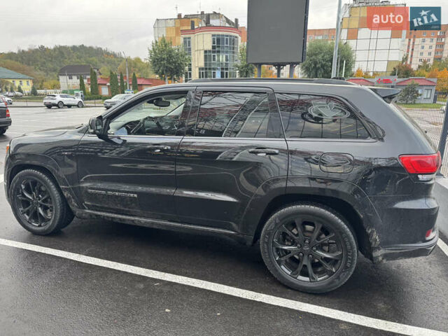 Черный Джип Гранд Чероки, объемом двигателя 5.65 л и пробегом 86 тыс. км за 35000 $, фото 15 на Automoto.ua