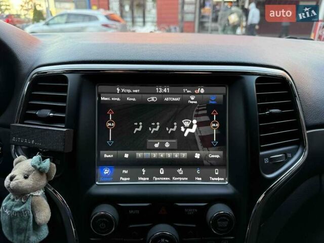 Черный Джип Гранд Чероки, объемом двигателя 3.6 л и пробегом 61 тыс. км за 25900 $, фото 27 на Automoto.ua