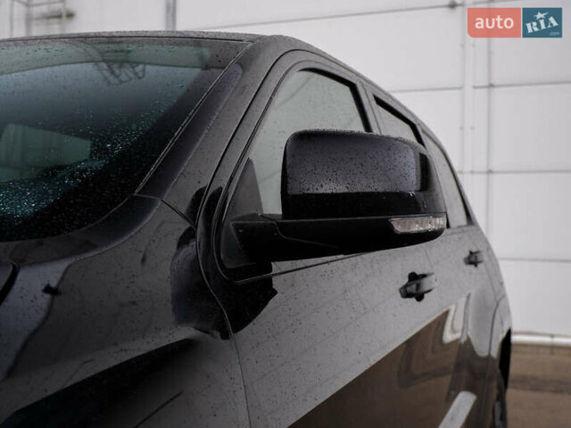 Чорний Джип Grand Cherokee, об'ємом двигуна 3.61 л та пробігом 138 тис. км за 22000 $, фото 2 на Automoto.ua